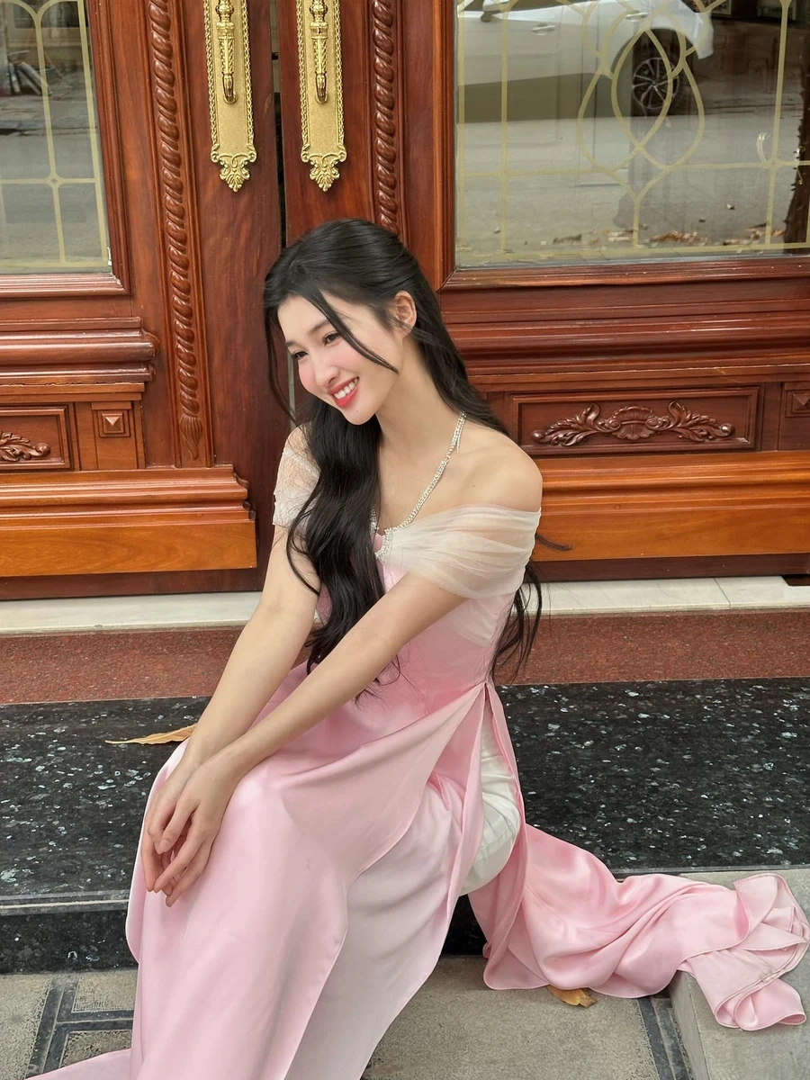 Nguyễn Phương Nhi Miss International, gương mặt sáng giá đại diện Việt.