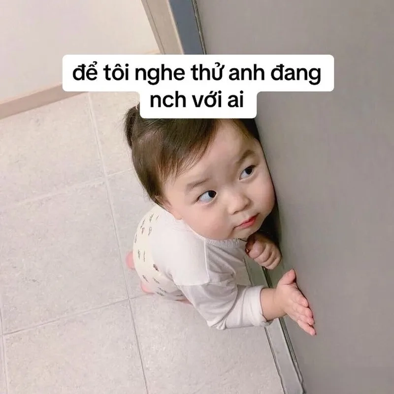 Meme em bé Hàn Quốc có chữ kết hợp sự dễ thương và những câu nói dí dỏm, tạo sự vui nhộn đặc biệt.