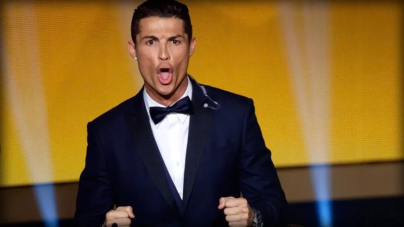 Meme Ronaldo hun Messi đã khiến các fan bóng đá cười sảng khoái với các tình huống dễ thương và hài hước.