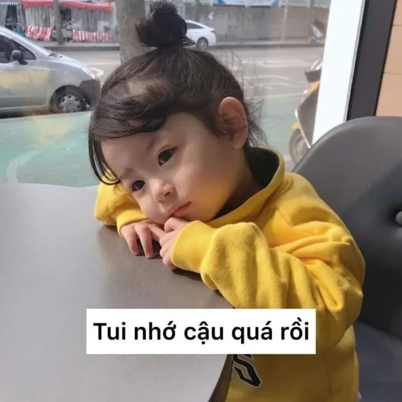 Anh nhớ em, và meme là cách tuyệt vời để truyền tải nỗi nhớ đó.