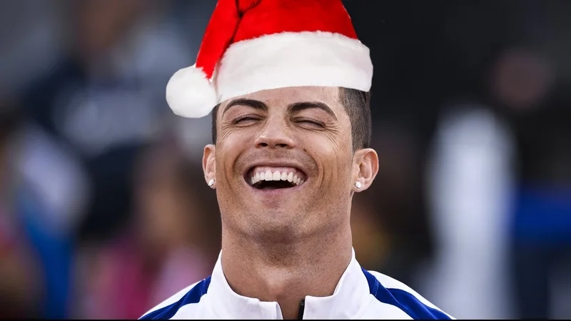 Meme Messi and Ronaldo luôn là biểu tượng của sự đối đầu, thể hiện tình bạn và sự cạnh tranh hài hước giữa hai huyền thoại.