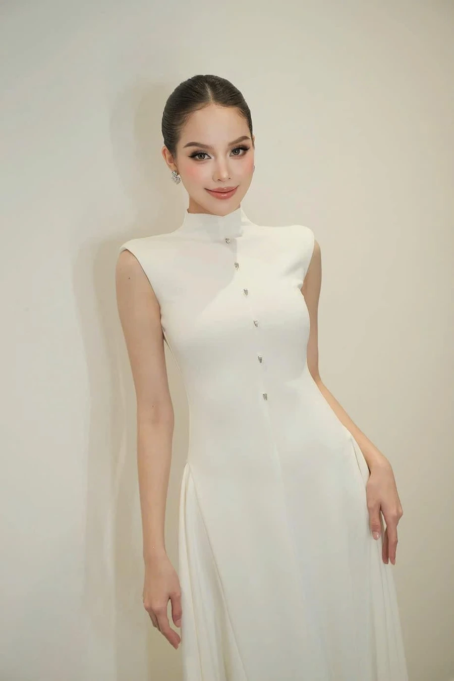 Huỳnh Thị Thanh Thủy đăng quang Miss International 2024 là một khoảnh khắc đáng tự hào cho Việt Nam.