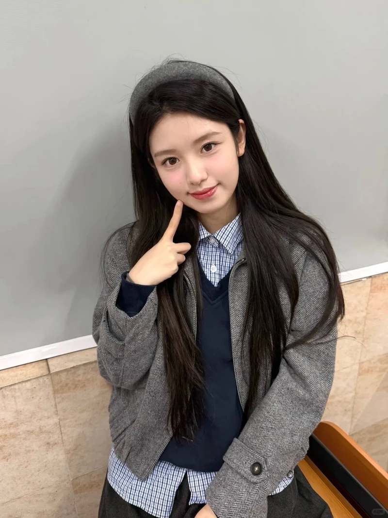 Gái xinh 2k là như thế nào và vì sao thu hút