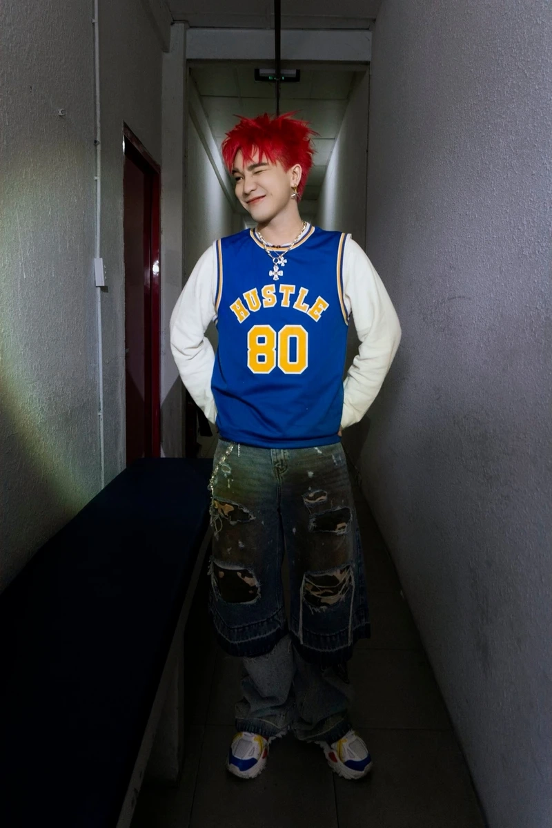 Thể hình săn chắc của ogenus body gây chú ý