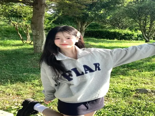 Bộ ảnh gái xinh 2k đẹp tự nhiên làm dân mạng xôn xao