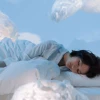 Giải Mã Giấc Mơ Thấy Ôm Người Khác Giới: Ý Nghĩa và Điềm Báo