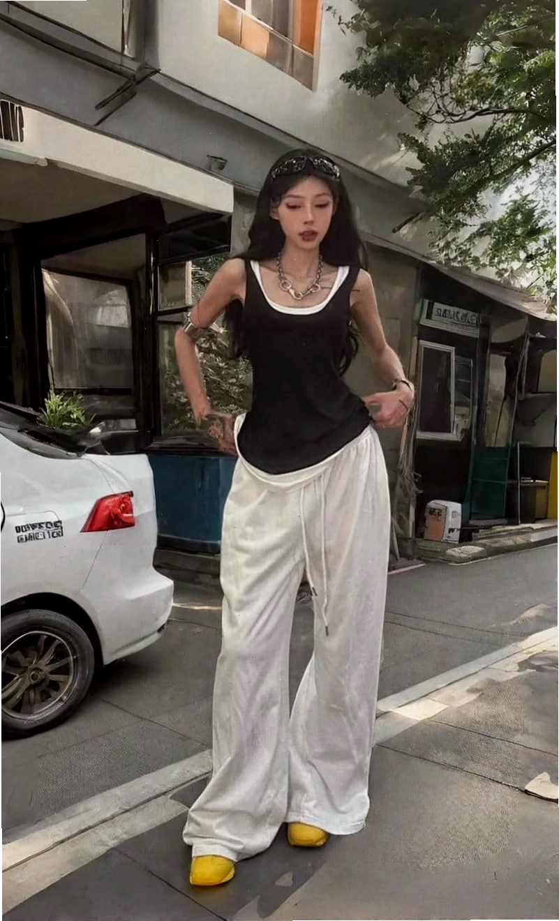 Ảnh ngầu gái với vẻ ngoài độc đáo