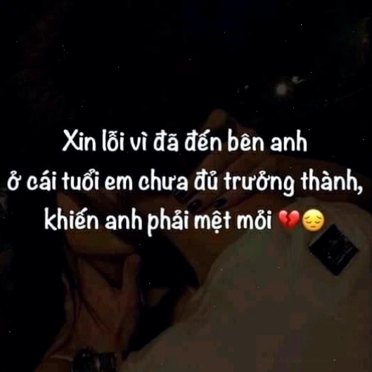 Avatar nữ trưởng thành thể hiện lời xin lỗi ngọt ngào và chân thành