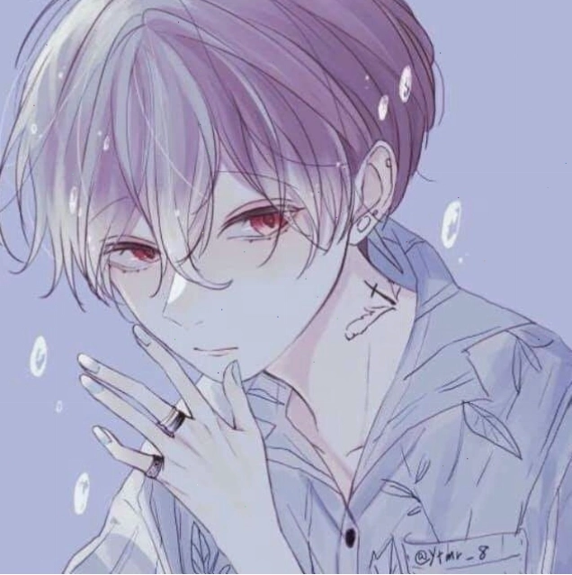 Avatar nữ trưởng thành với phong cách anime ấn tượng và màu sắc bắt mắt