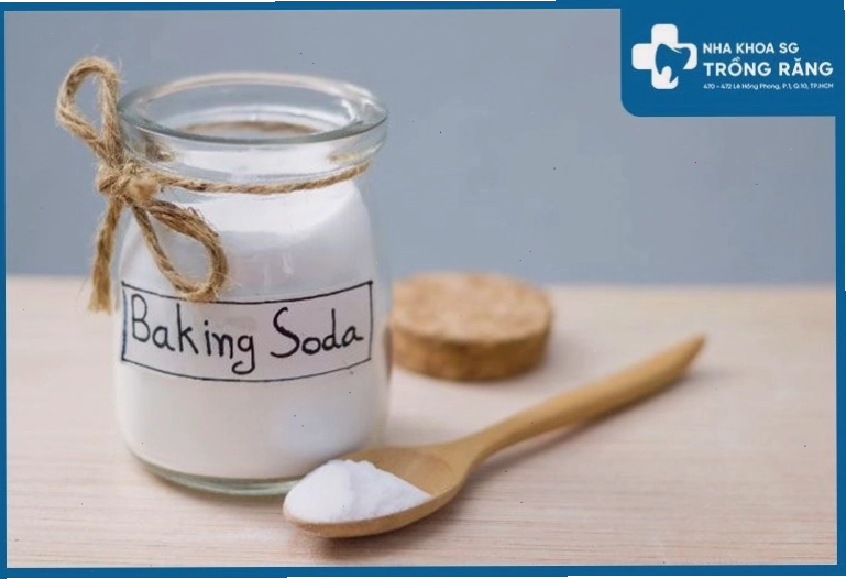 Cách làm trắng răng sau 1 đêm với baking soda