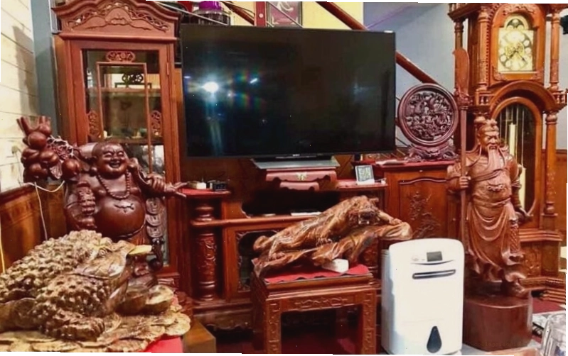 Đặt tượng Quan Công trên bàn làm việc