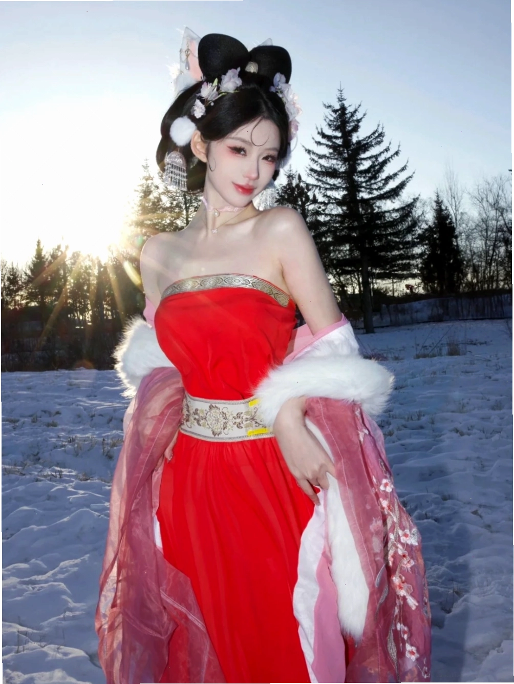 Gái xinh Trung Quốc cosplay cổ trang với vẻ đẹp thoát tục