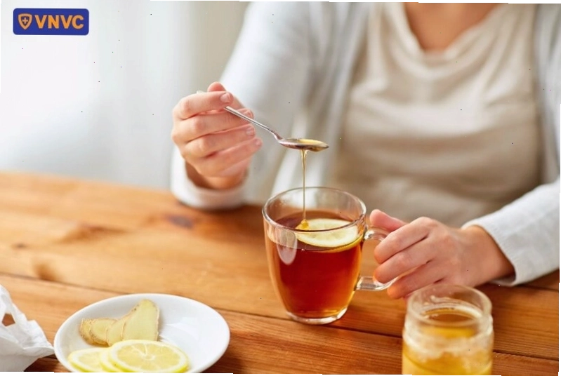 Hình ảnh ly nước chanh và mật ong