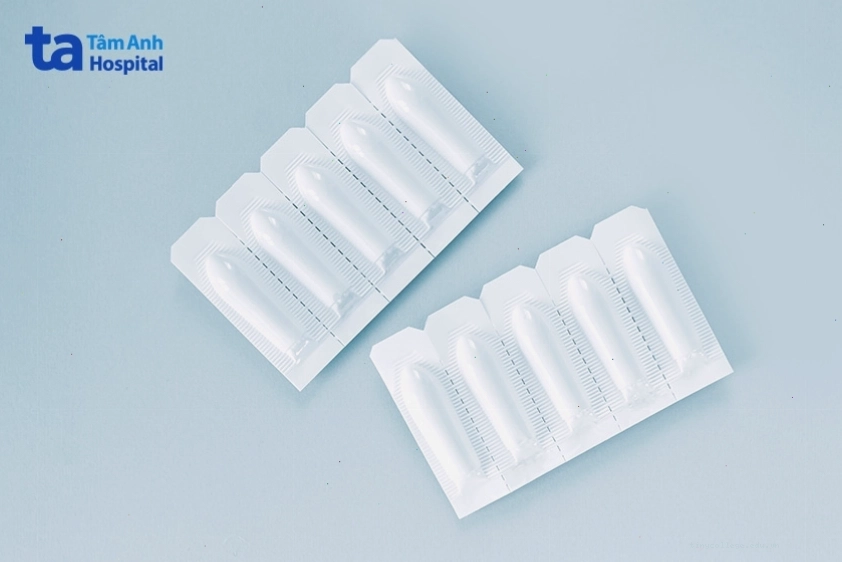 Hình ảnh viên đặt hậu môn dùng để điều trị trĩ và lòi dom