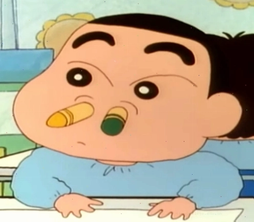 Meme Shin cậu bé bút chì với biểu cảm "khó đỡ"