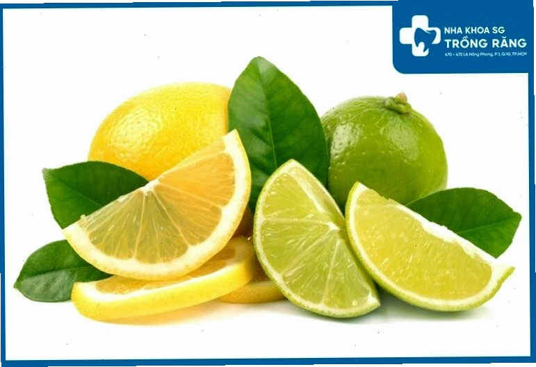Mẹo làm trắng răng trong 5 phút với chanh