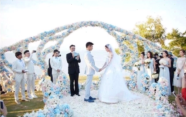 Nằm mơ thấy mình đám cưới với người lạ và cảm thấy hạnh phúc