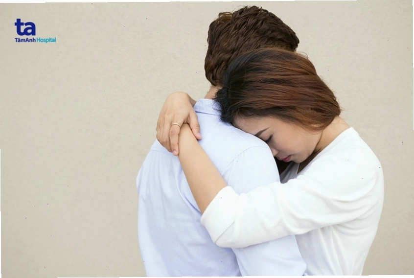 Nên có người thân đồng hành để giảm bớt lo lắng