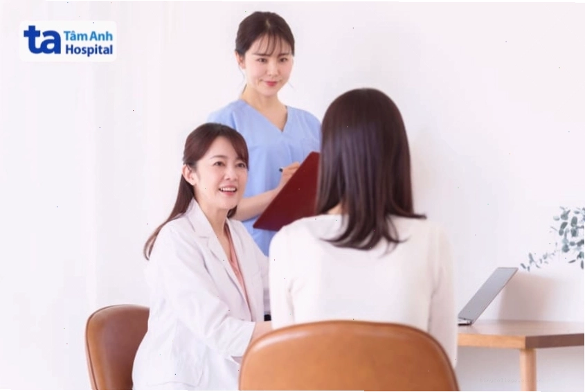 Nếu tình trạng ngủ mơ linh tinh kéo dài, bạn nên đi khám bác sĩ