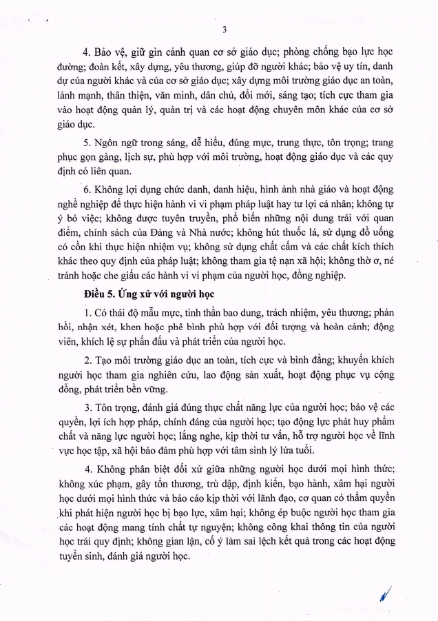 Ứng xử với phụ huynh và cộng đồng theo quy định mới