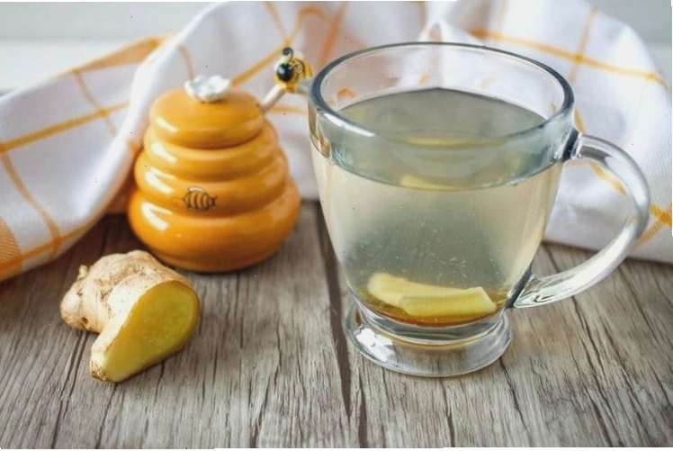 Uống gừng ngâm mật ong là phương pháp hiệu quả để chữa trào ngược dạ dày