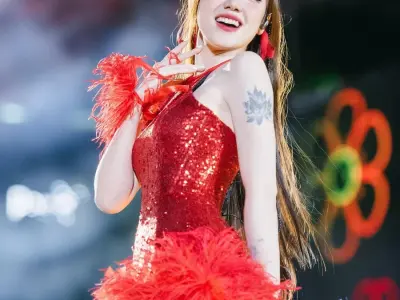 Cùng ngắm những khoảnh khắc lộng lẫy trong ảnh Phương Ly