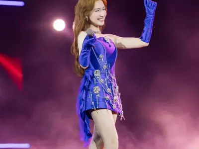 Hòa Minzy trong loạt ảnh đời thường khiến fan mê mẩn